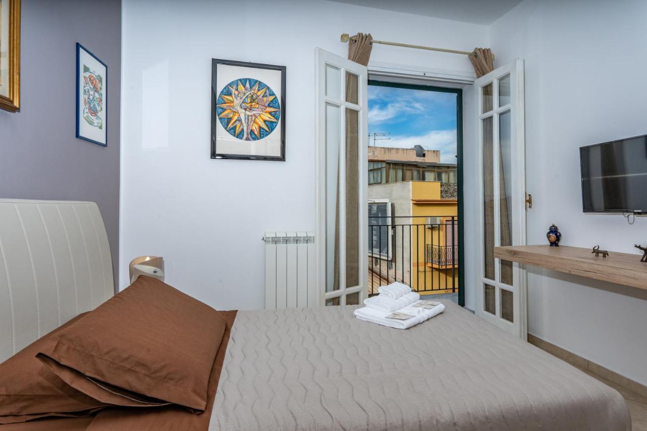 B&B Una Terrazza Sul Golfo Di Sferracavallo Ngoại thất bức ảnh