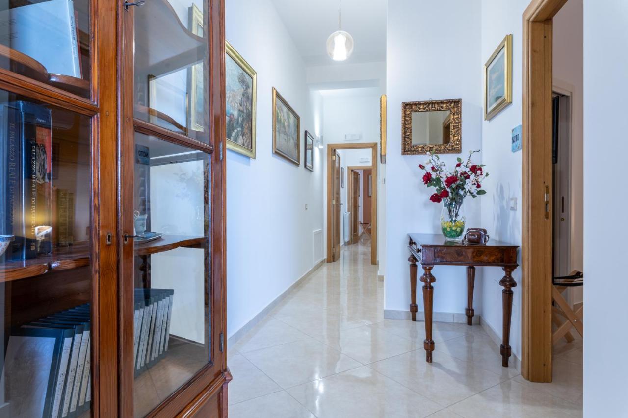 B&B Una Terrazza Sul Golfo Di Sferracavallo Ngoại thất bức ảnh