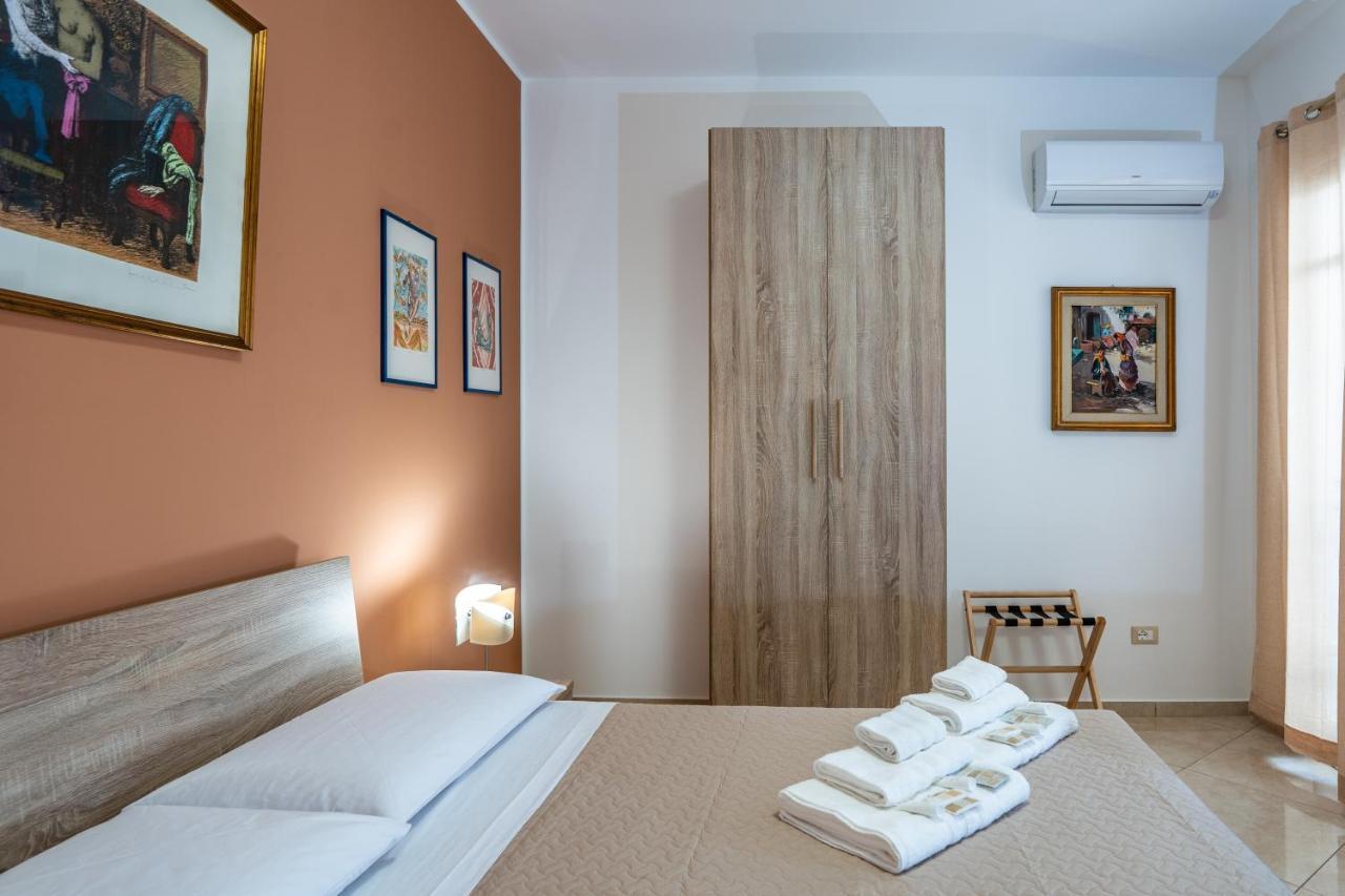 B&B Una Terrazza Sul Golfo Di Sferracavallo Ngoại thất bức ảnh